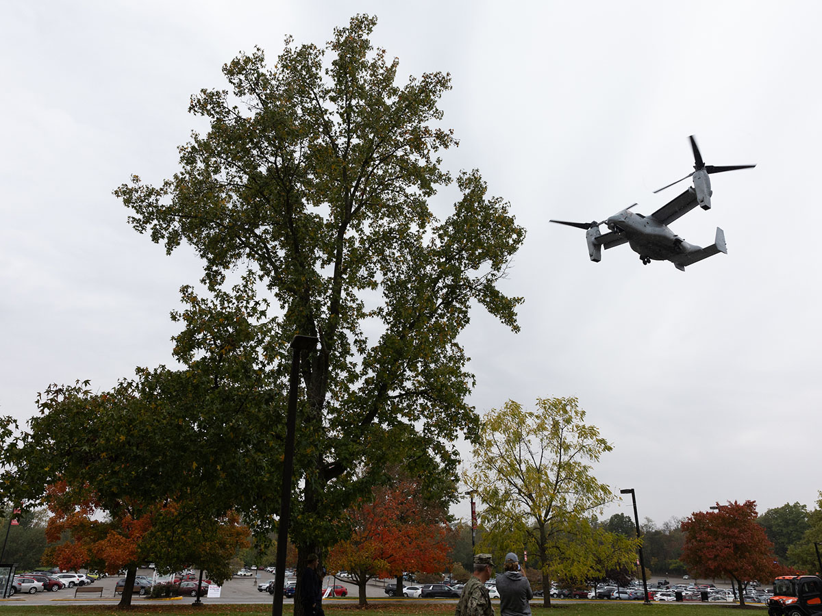 V-22 Osprey lands on Millett Hall lawn